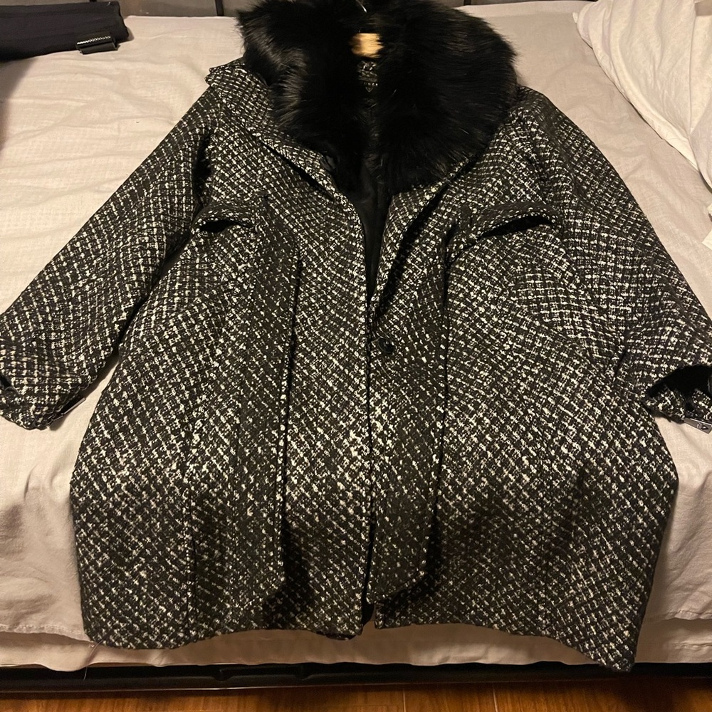 Guess coat